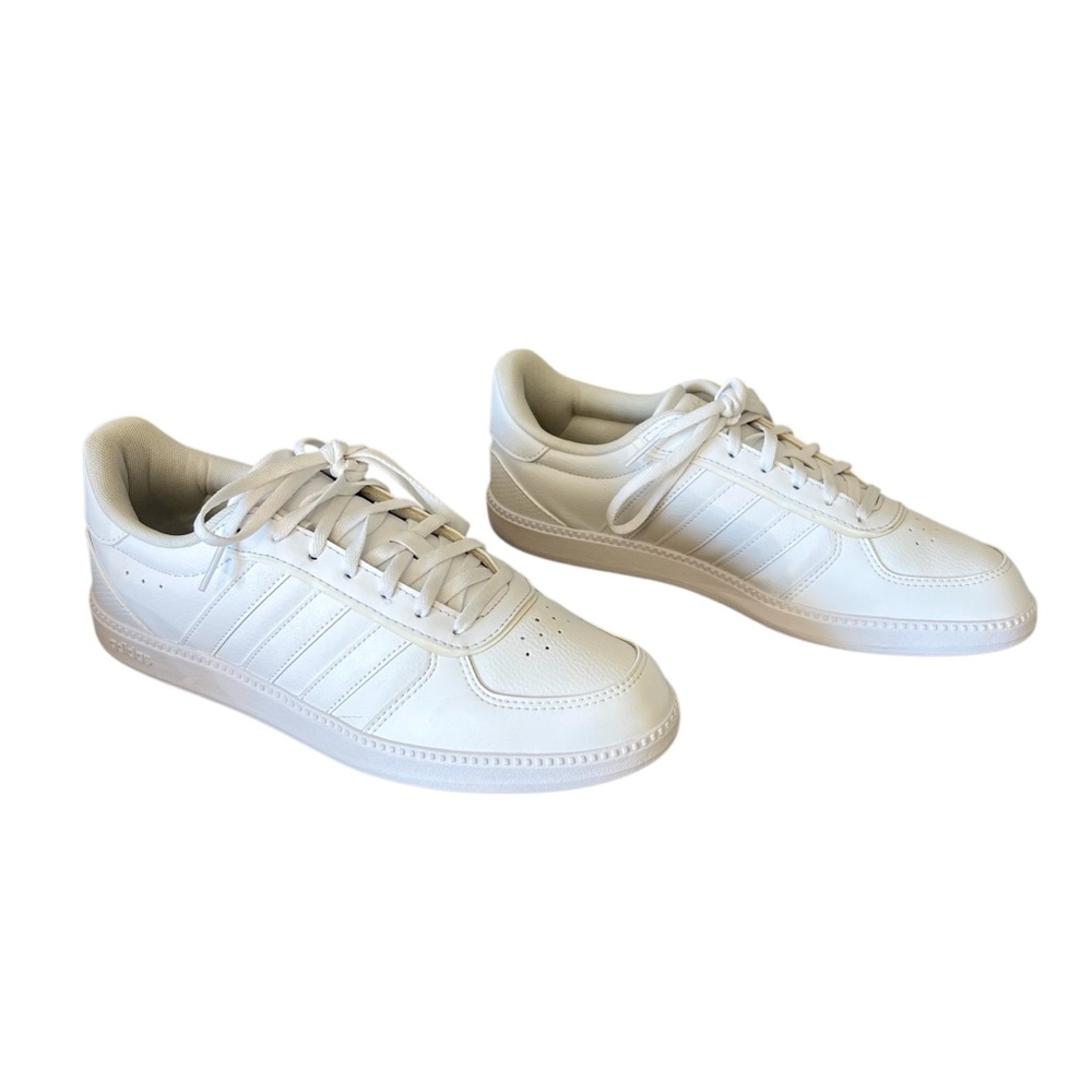 New Adidas Women’s Breaknet Sleek Sneaker cloud white white classic size 10